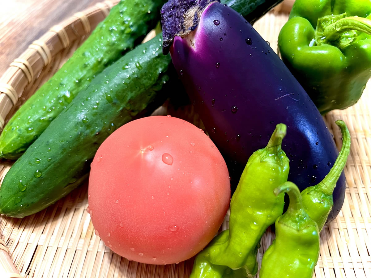畑の野菜を、必要な分だけ